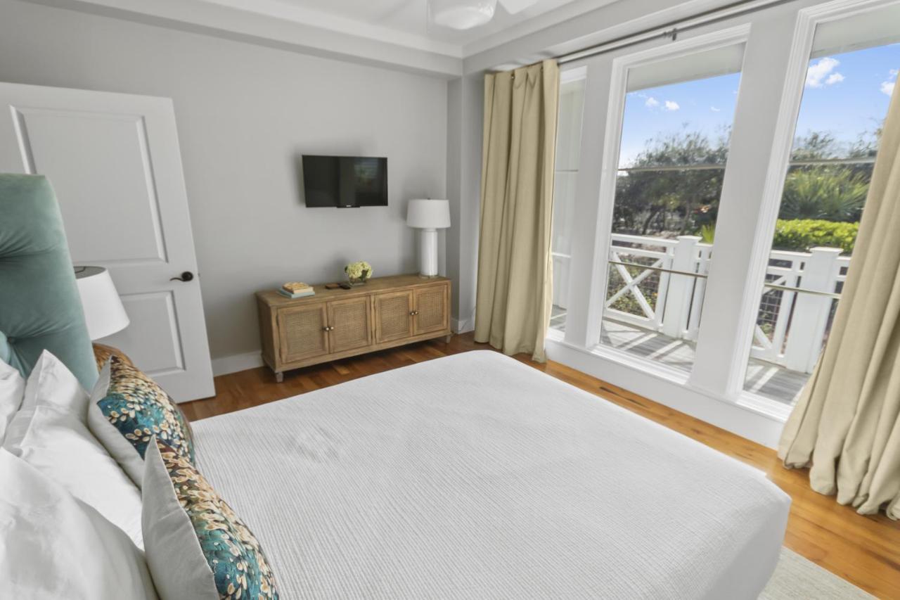 Spacious, Gulf Views 110b Watersound Crossings Steps To And Pool Panama City Beach